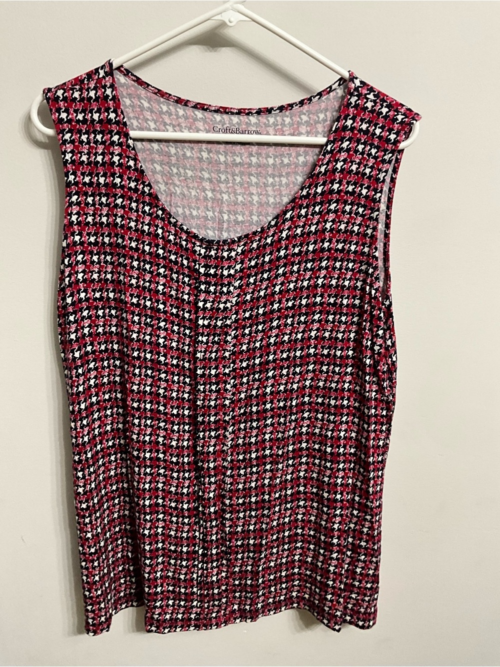 croft & barrow Pink, Black & White Houndstooth Sleeveless Tank